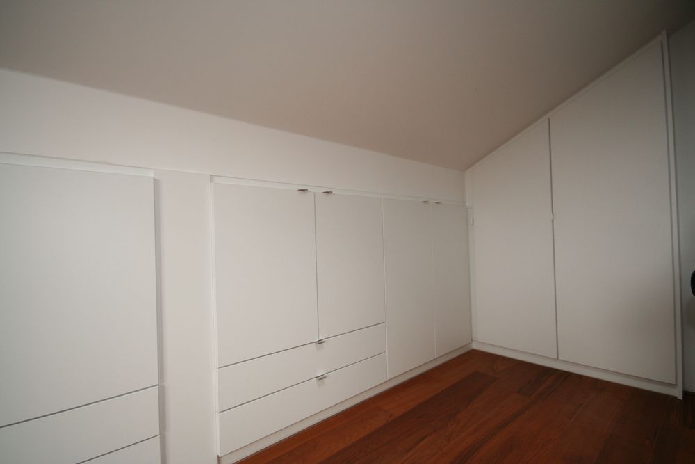 Kleiderschrank